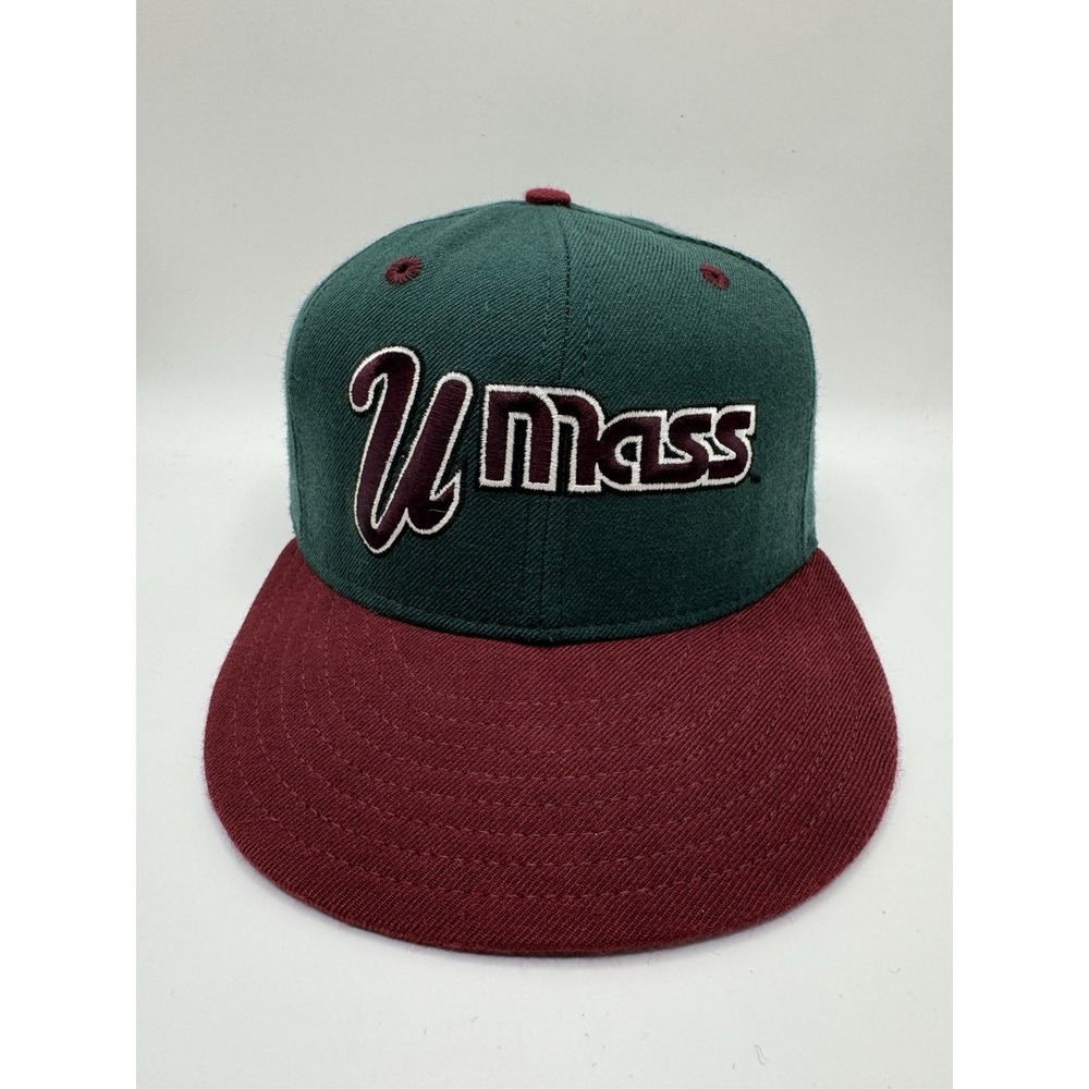 VTG New Era 5950 UMass Minutemen Fitted Hat Size 7 USA Wool NCAA